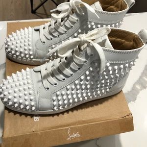 Christian Louboutin Louis Woman Flat Calf/Spikes White/White size 39(US W’s 9)